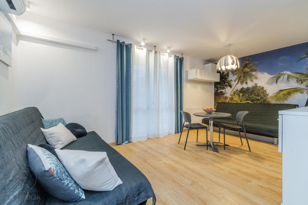 Flatbook Apartmenty - Krynica Morska Bagian luar foto